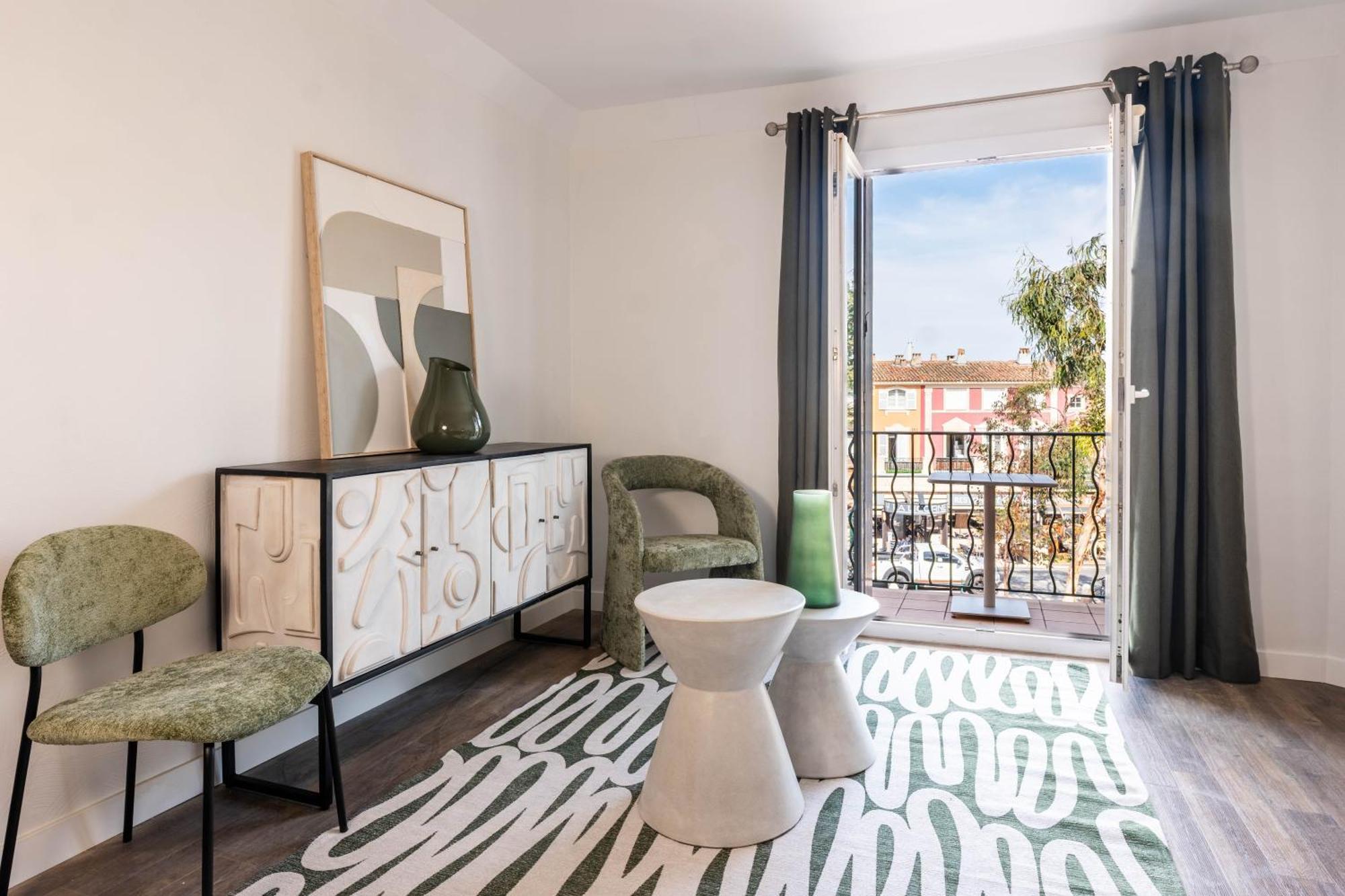 Le Suffren Aparthotel