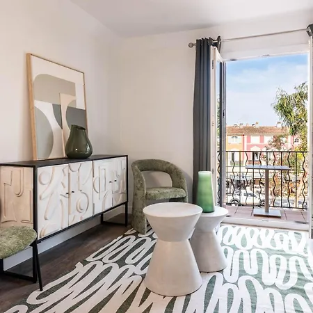 Le Suffren Hôtel Grimaud Exterior foto