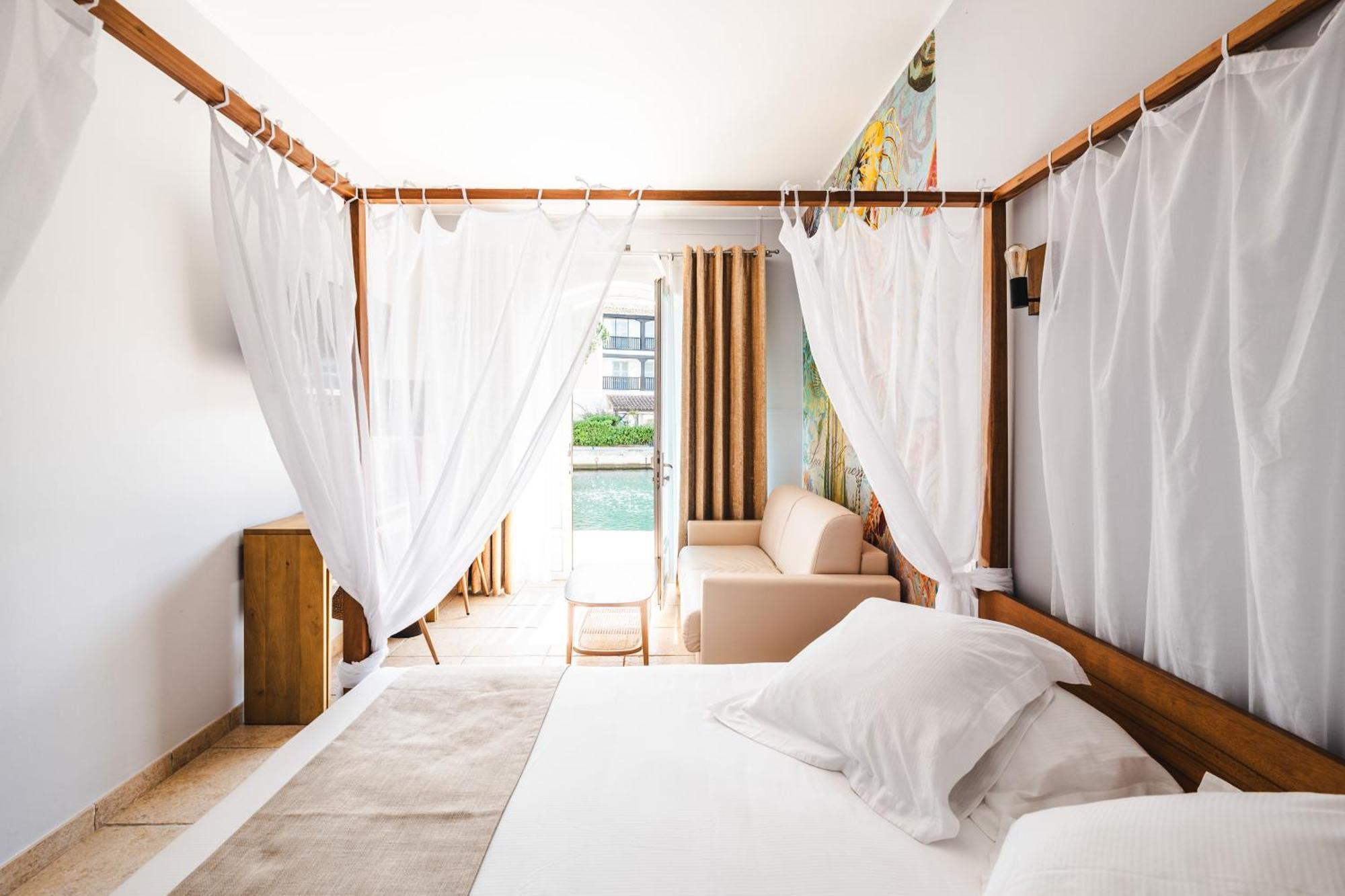 Le Suffren Aparthotel Grimaud