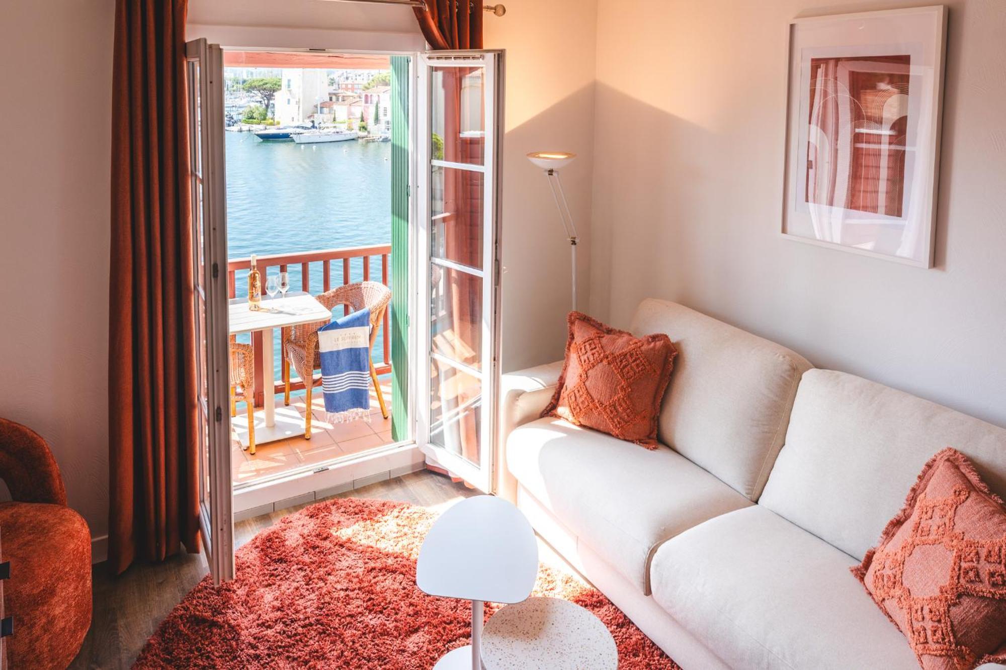 Le Suffren Appart hôtel 4*